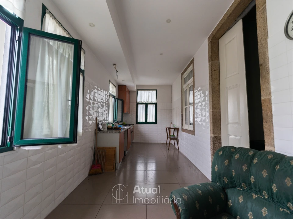 Prédio para Venda em Caldelas Foto 4