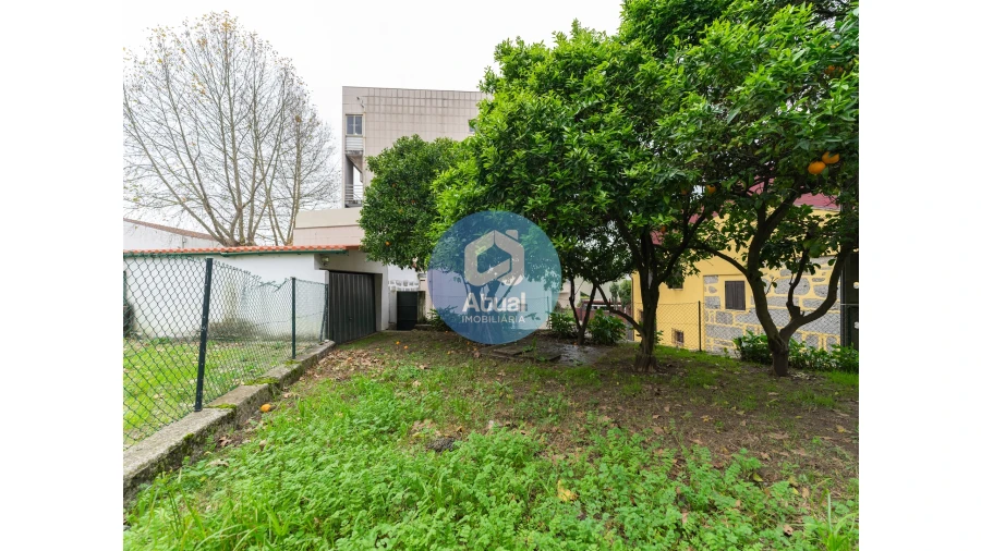 Apartamento T6 para Venda em Caldelas Foto 19