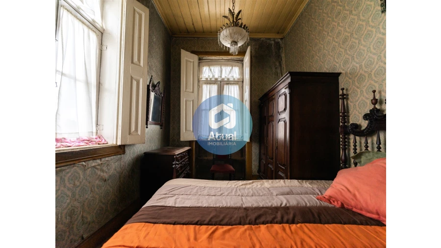 Apartamento T6 para Venda em Caldelas Foto 11