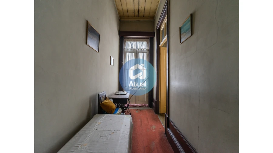 Apartamento T6 para Venda em Caldelas Foto 15