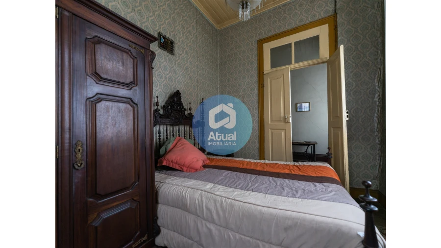 Apartamento T6 para Venda em Caldelas Foto 12