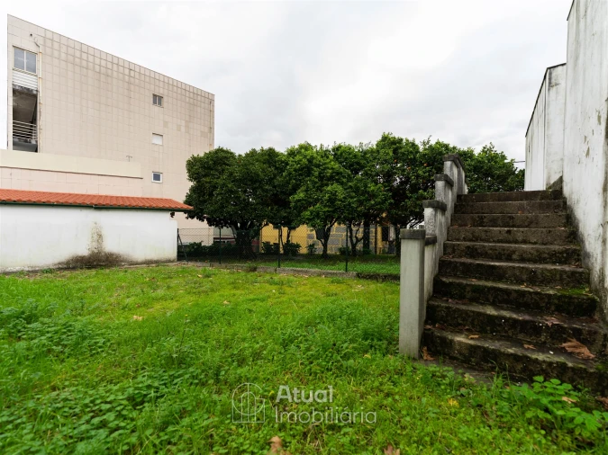 Prédio para Venda em Caldelas Foto 14