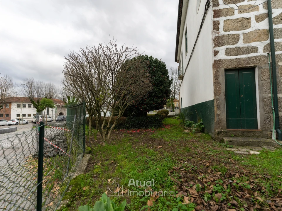 Prédio para Venda em Caldelas Foto 25