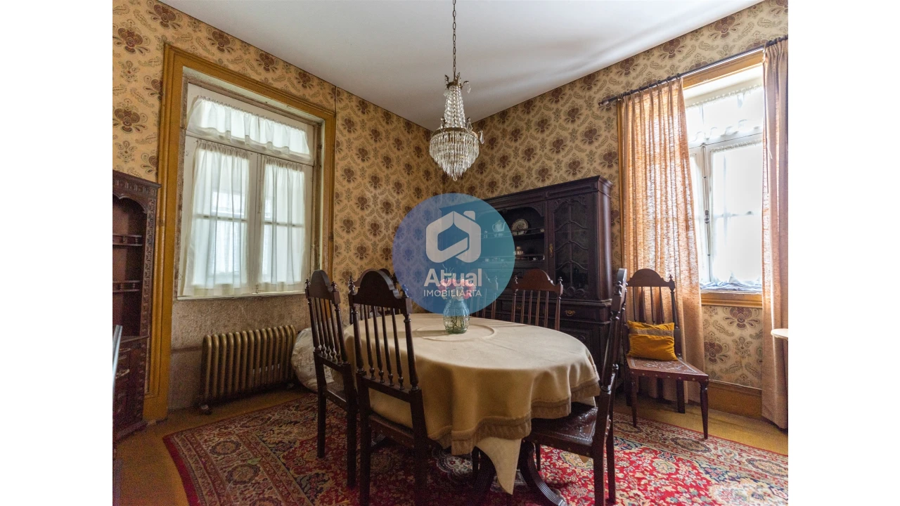 Apartamento T6 para Venda em Caldelas Foto 10