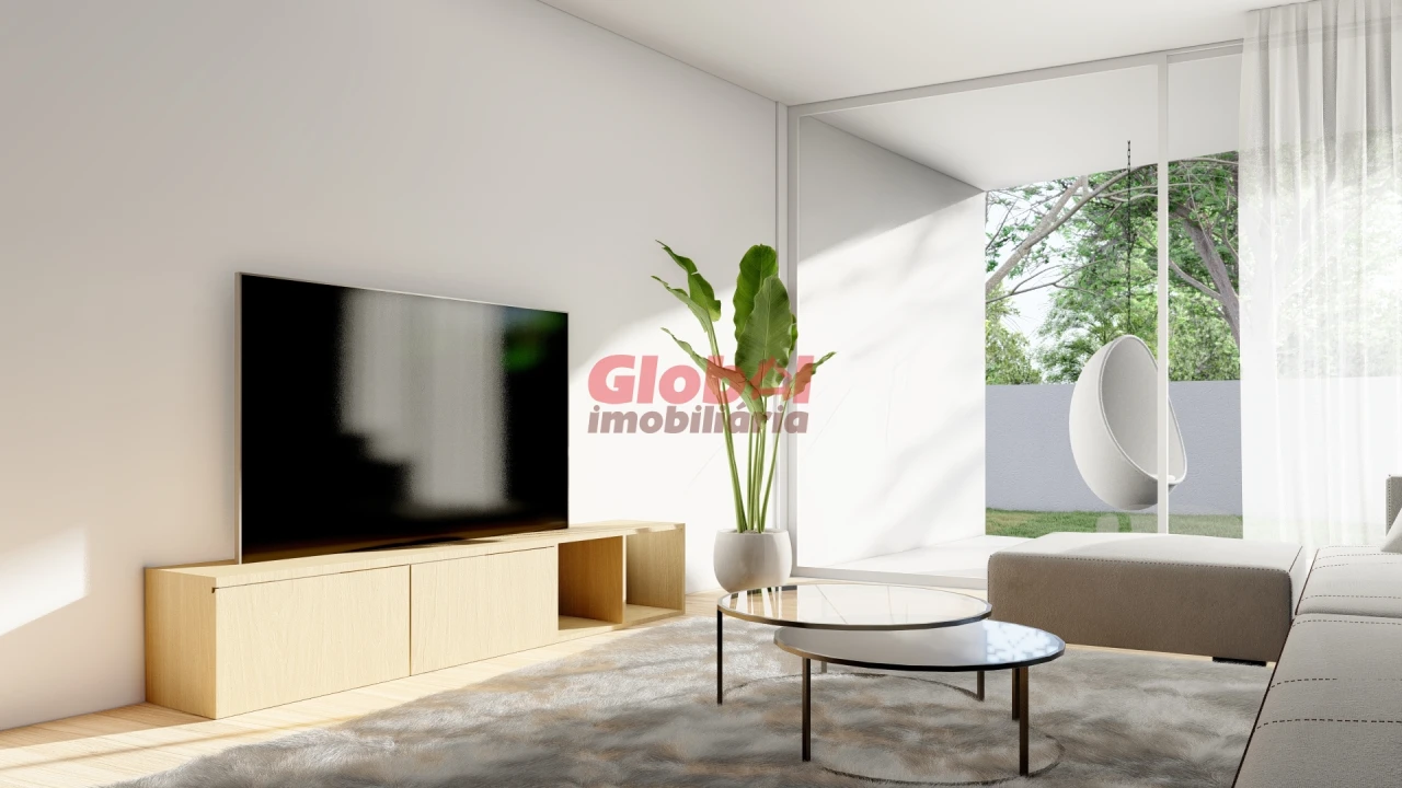 Moradia T4 para Venda em Orgens Foto 19