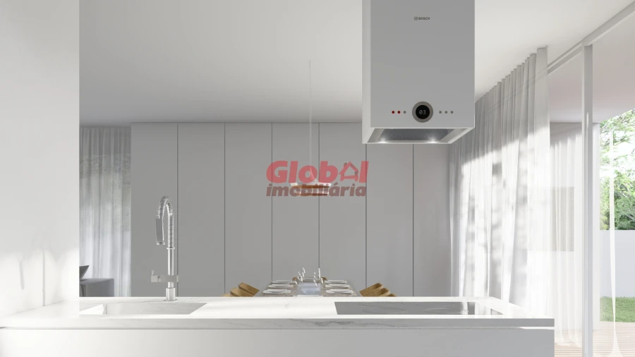 Moradia T4 para Venda em Orgens Foto 17