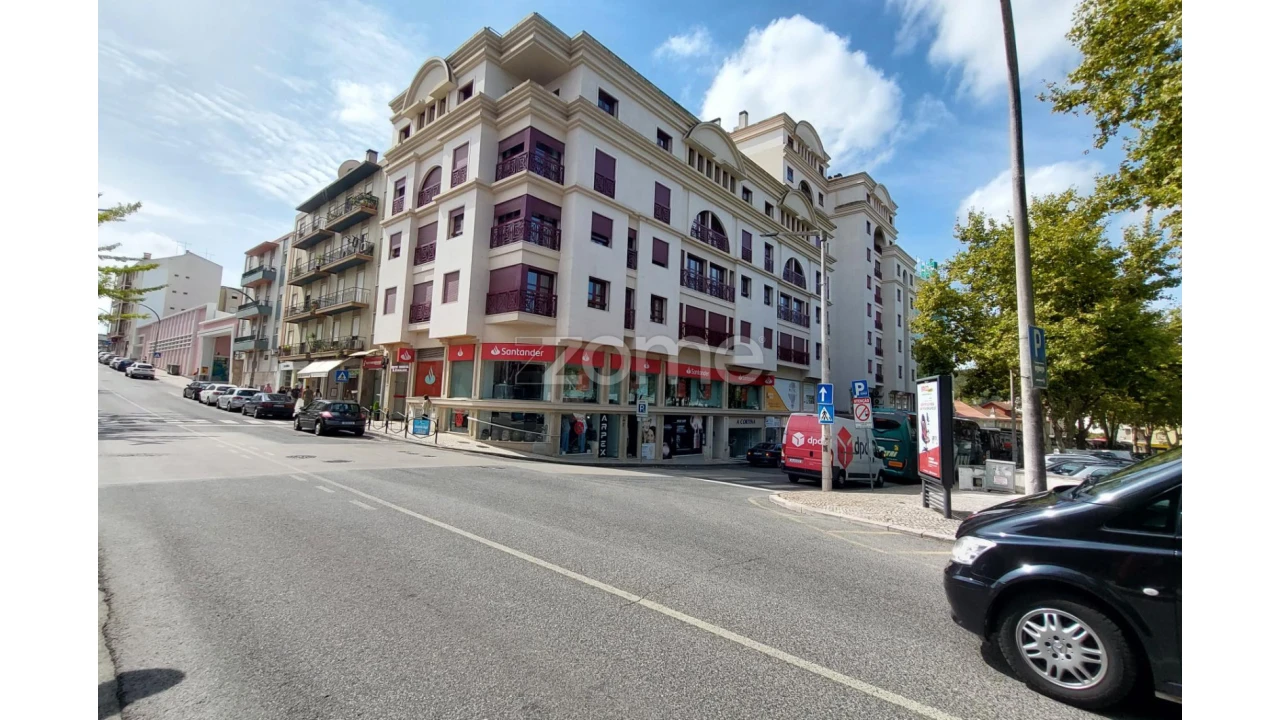 Negócio para Venda em Alcobaça e Vestiaria Foto 5