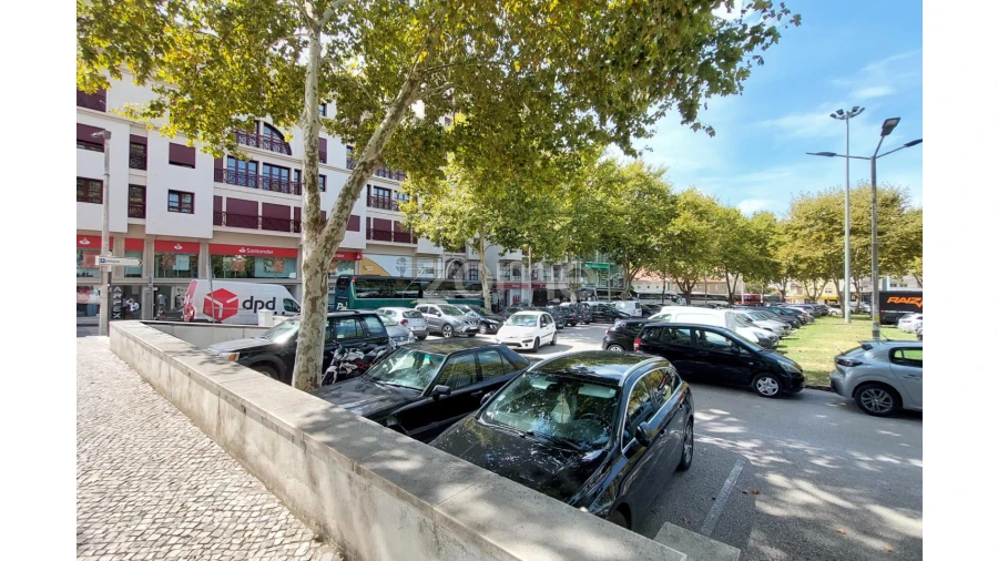 Negócio para Venda em Alcobaça e Vestiaria Foto 15