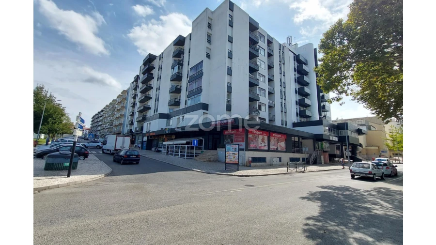 Negócio para Venda em Alcobaça e Vestiaria Foto 18