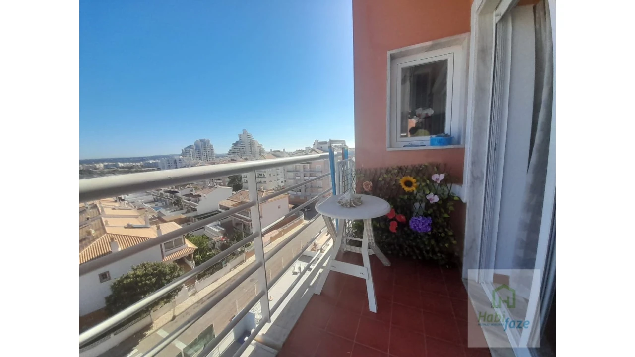 Apartamento T1 para Venda em Armação de Pera Foto 2