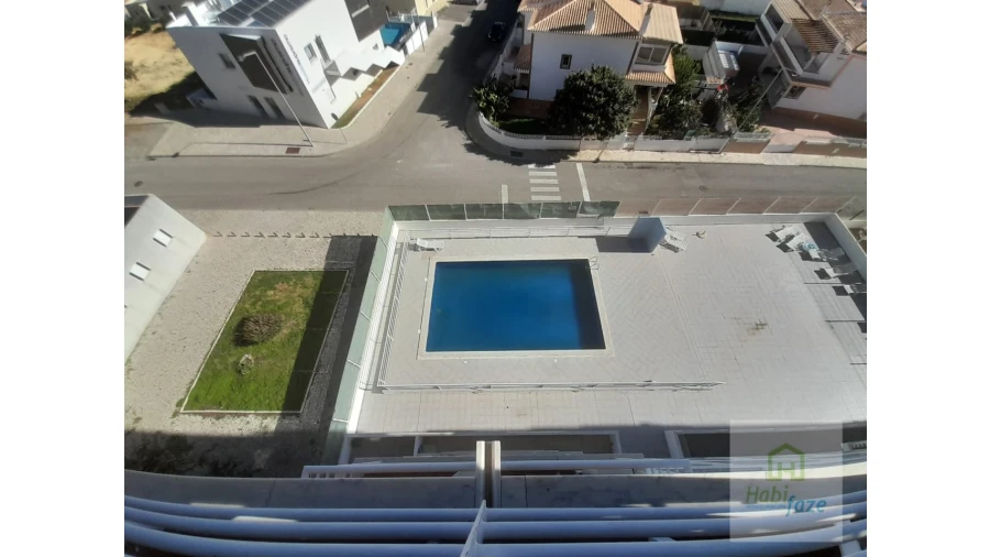 Apartamento T1 para Venda em Armação de Pera Foto 3