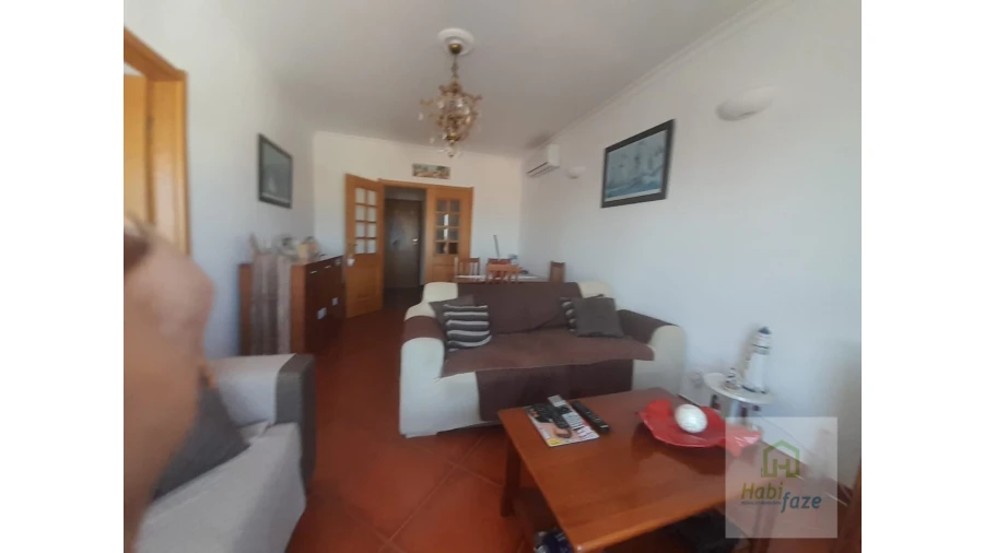 Apartamento T1 para Venda em Armação de Pera Foto 11