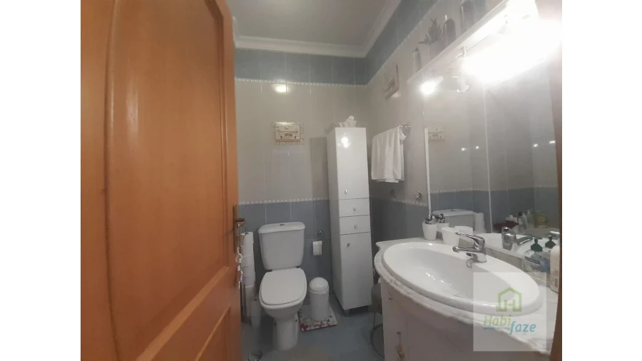 Apartamento T1 para Venda em Armação de Pera Foto 14