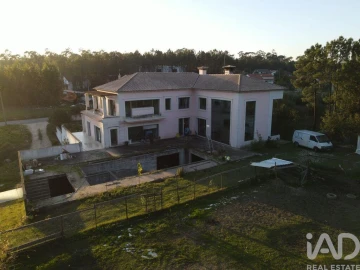 Moradia T6 para Venda em Rio de Couros e Casal dos Bernardos