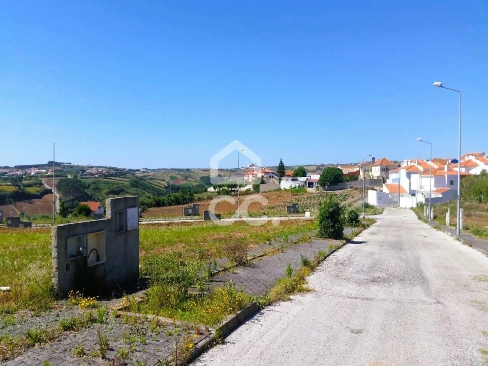 Terreno para Venda em Lourinhã e Atalaia Foto 2
