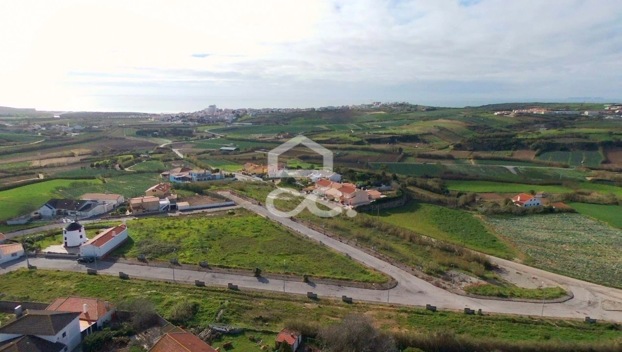Terreno para Venda em Lourinhã e Atalaia Foto 8