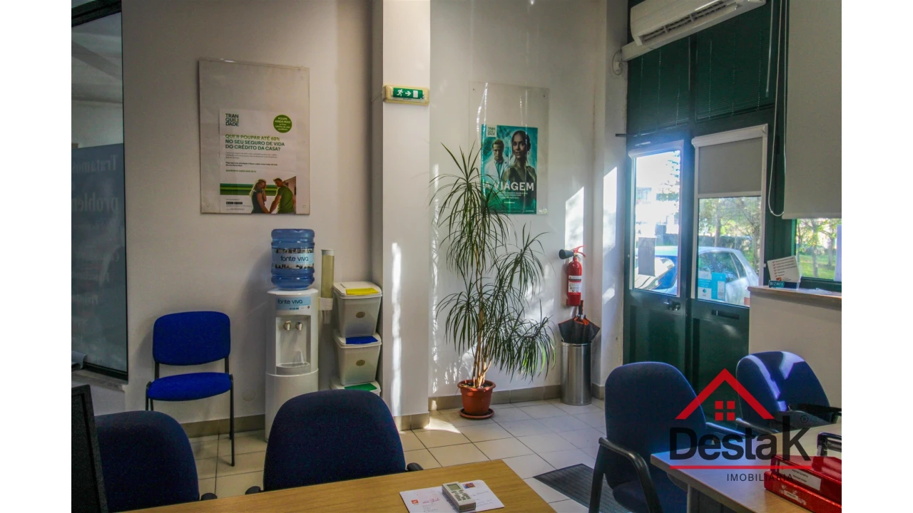 Loja para Venda em Santa Comba Dão e Couto do Mosteiro Foto 5