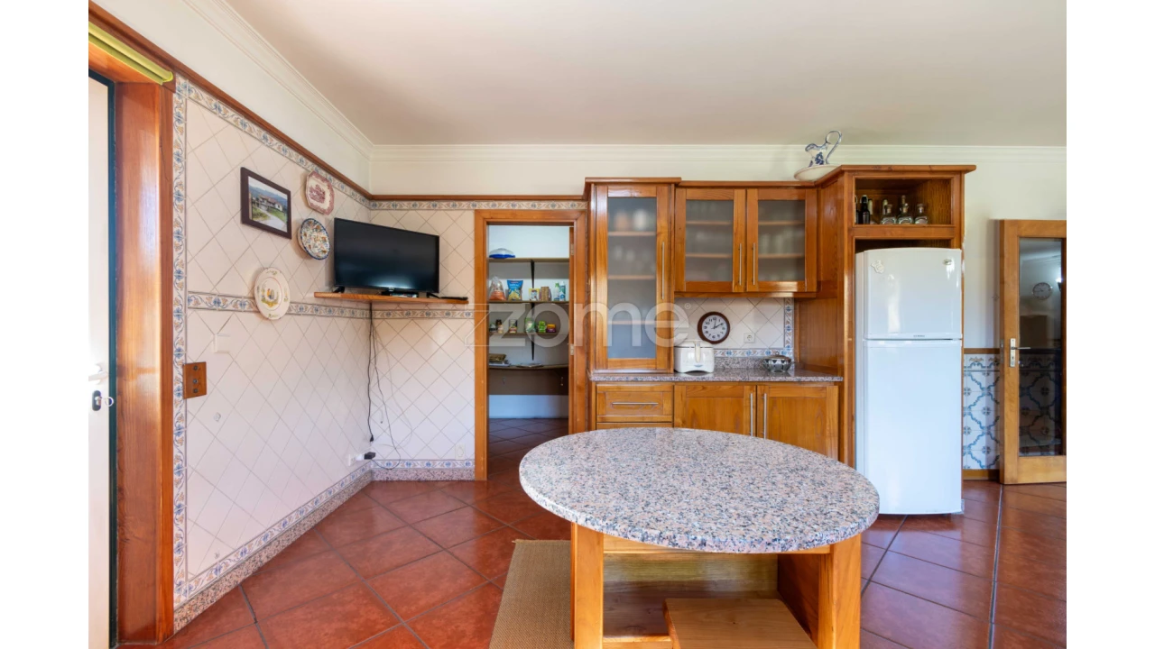 Moradia T4 para Venda em Gandra Foto 16