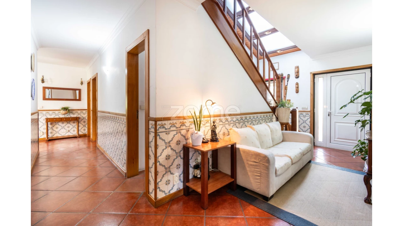 Moradia T4 para Venda em Gandra Foto 6