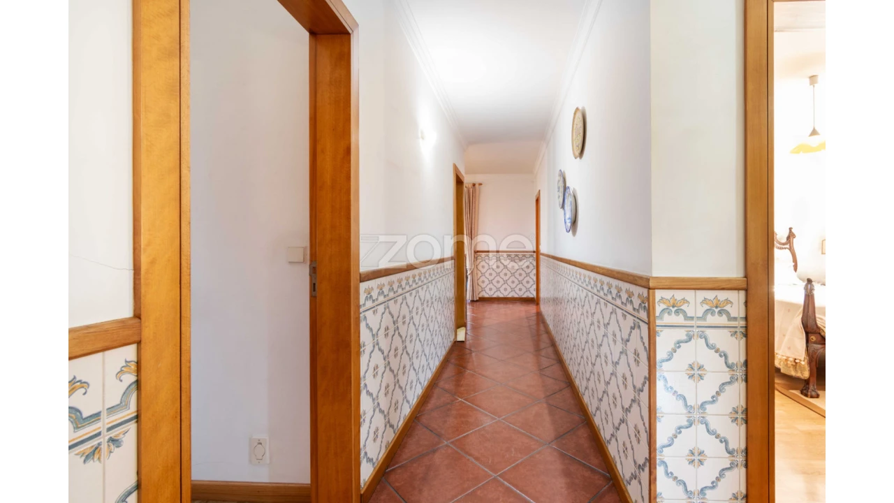 Moradia T4 para Venda em Gandra Foto 24