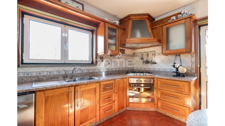 Moradia T4 para Venda em Gandra Foto 15