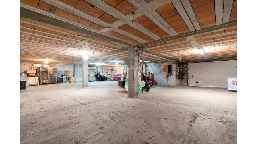 Moradia T4 para Venda em Gandra Foto 48