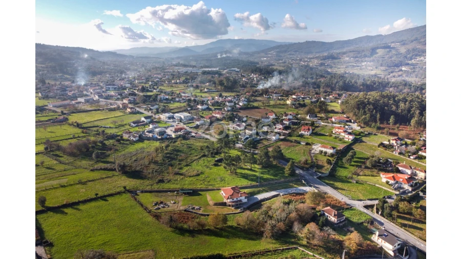 Moradia T4 para Venda em Gandra Foto 57