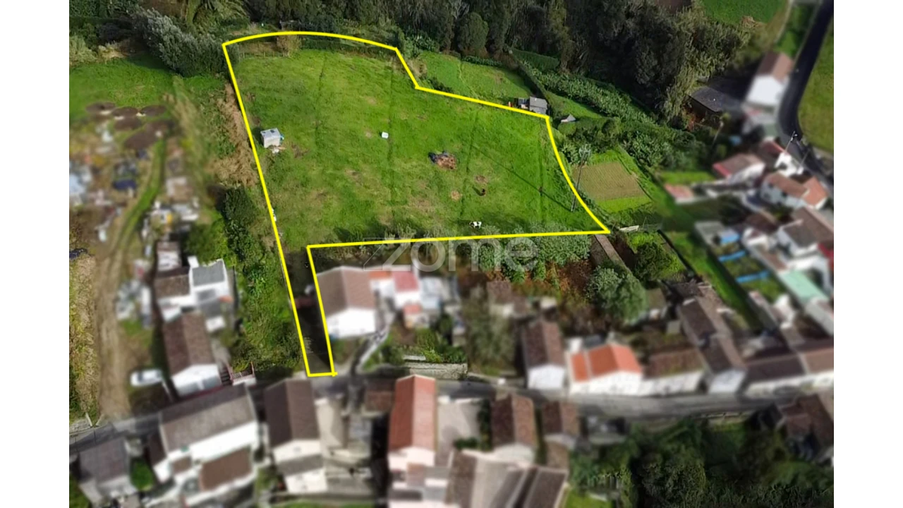 Terreno para Venda em Vila Franca do Campo (São Miguel) Foto 11