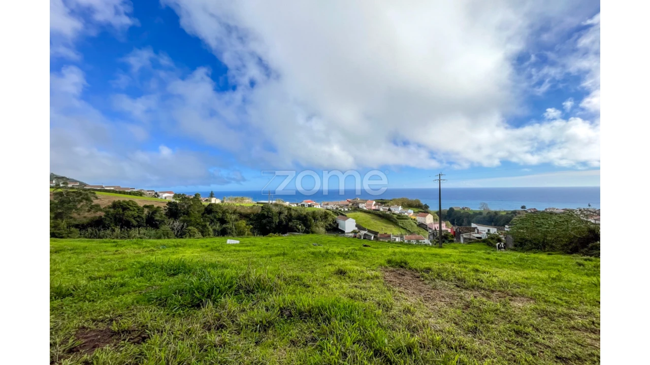 Terreno para Venda em Vila Franca do Campo (São Miguel) Foto 3