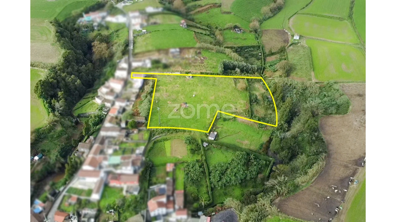 Terreno para Venda em Vila Franca do Campo (São Miguel) Foto 7