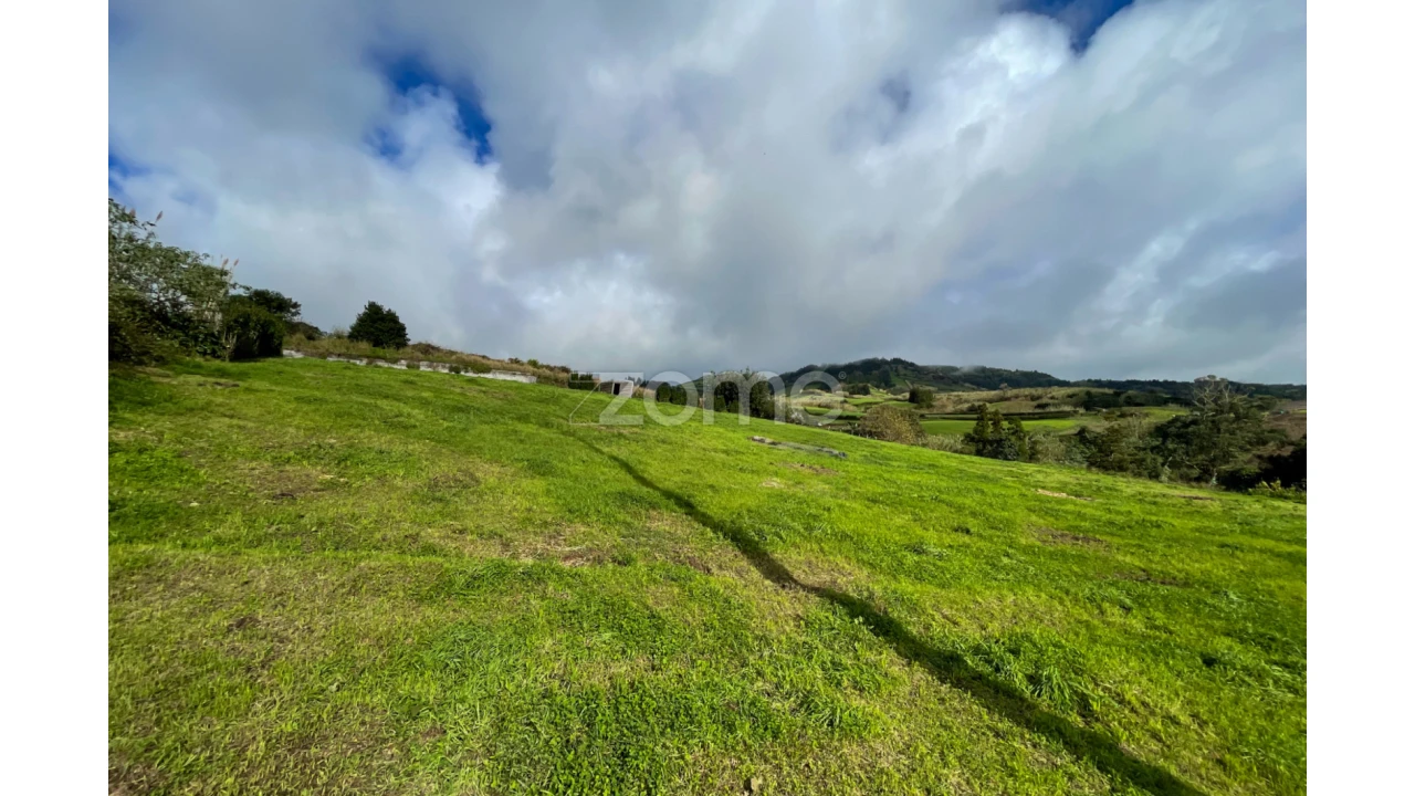 Terreno para Venda em Vila Franca do Campo (São Miguel) Foto 19