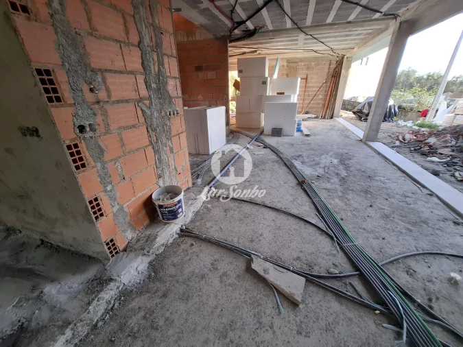 Moradia T3 para Venda em Laundos Foto 9