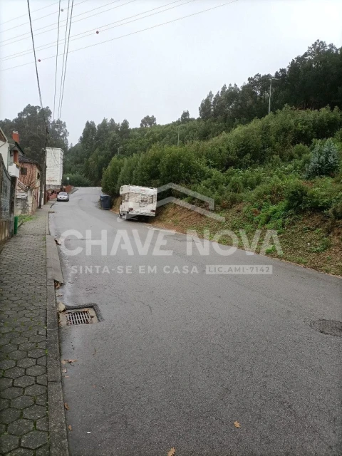 Terreno para Venda em Arcozelo