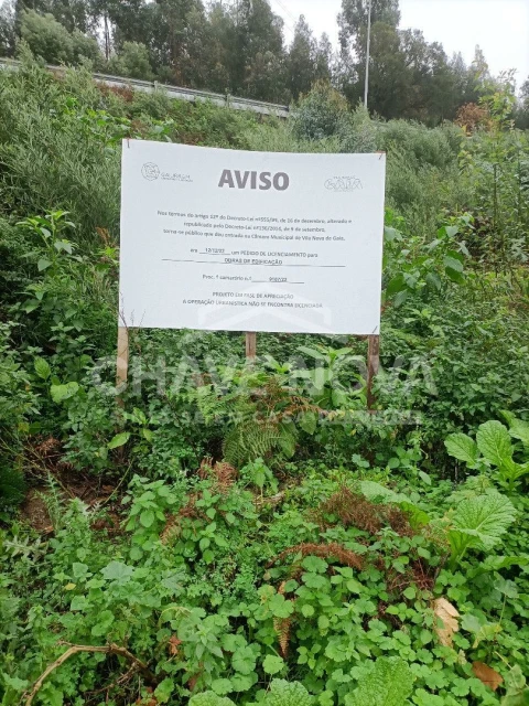 Terreno para Venda em Arcozelo