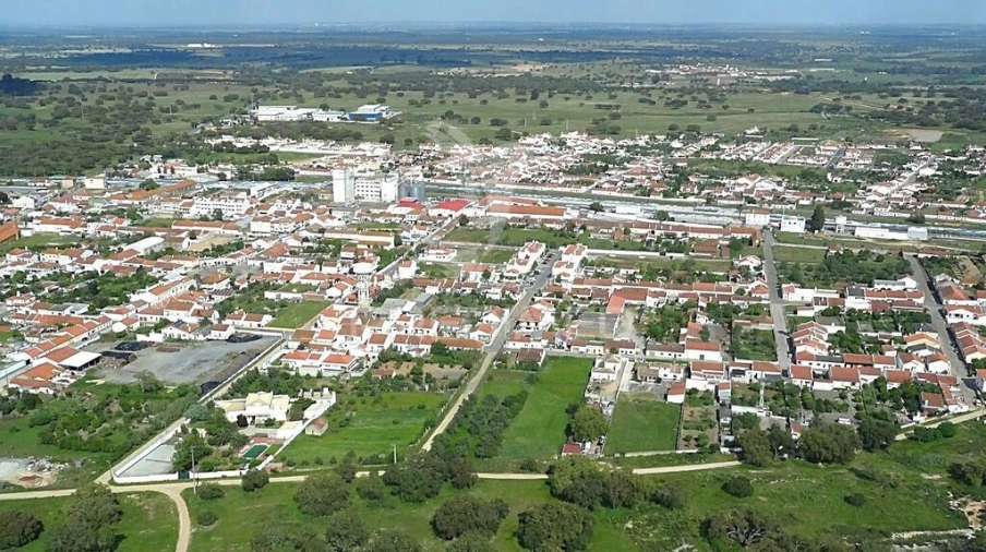 Terreno para Venda em Ermidas-Sado