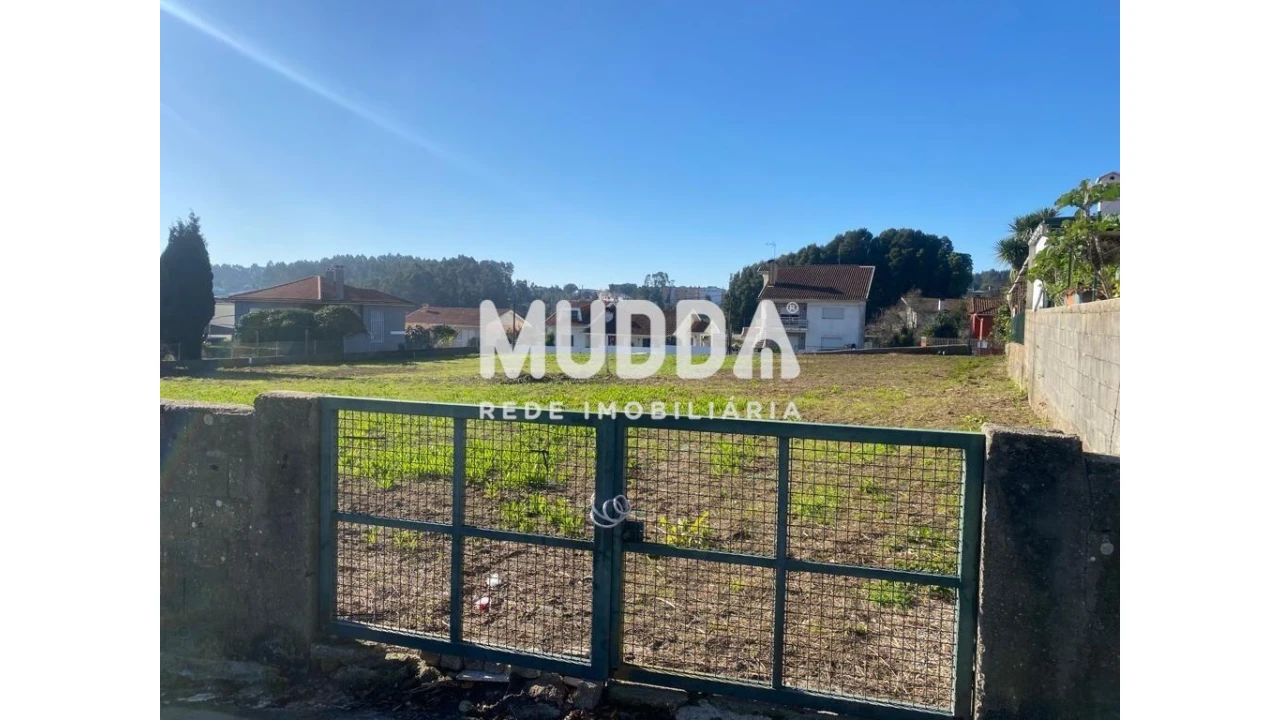 Terreno para Venda em Argoncilhe Foto 9