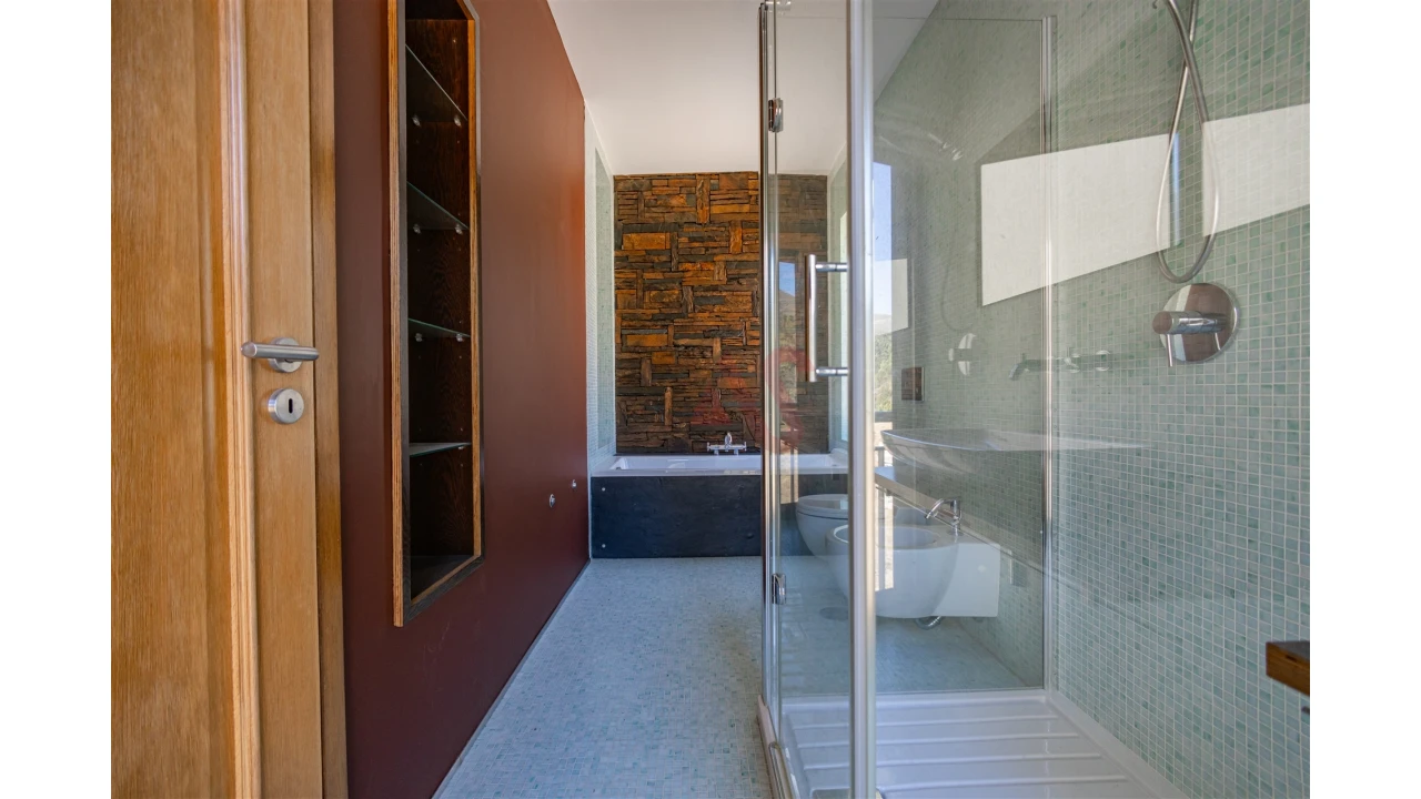 Moradia T4 para Venda em Teixeira e Teixeiró Foto 18