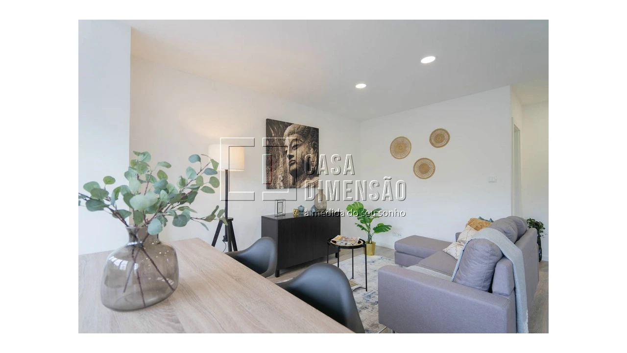 Apartamento T2 para Venda em Benfica Foto 7