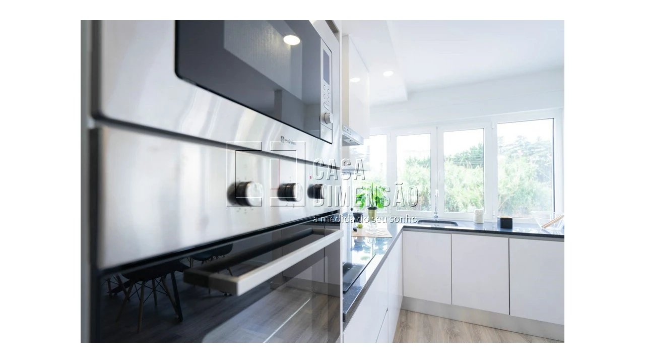 Apartamento T2 para Venda em Benfica Foto 11