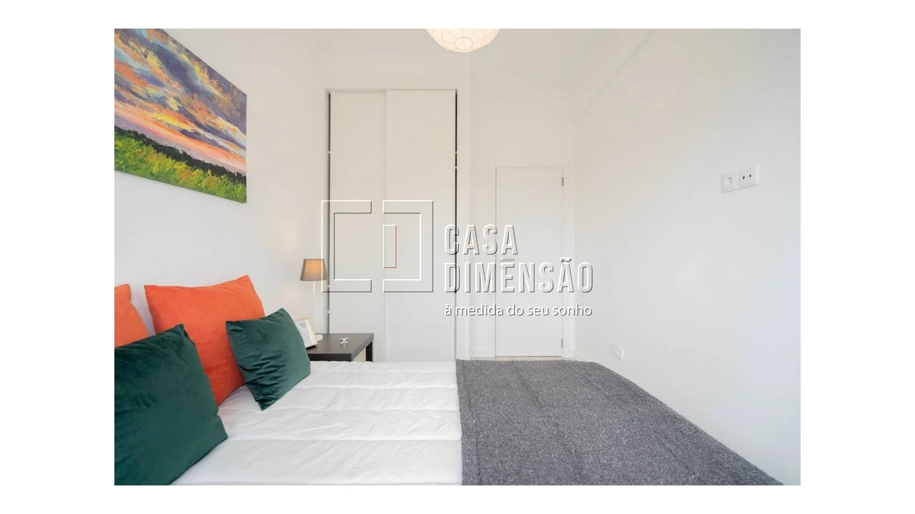 Apartamento T2 para Venda em Benfica Foto 18