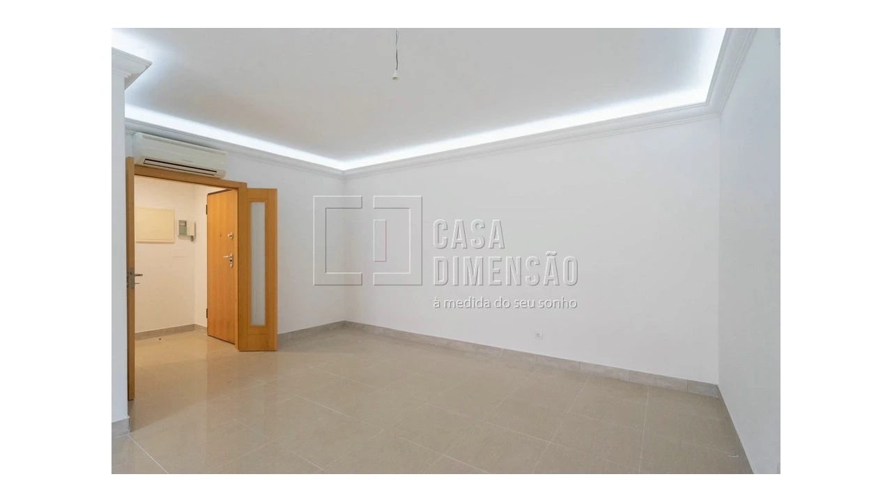Apartamento T1 para Venda em Mina de Água Foto 10