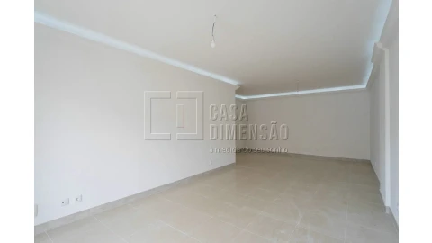 Apartamento T1 para Venda em Mina de Água