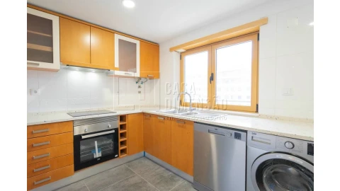 Apartamento T1 para Venda em Mina de Água