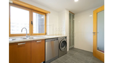 Apartamento T1 para Venda em Mina de Água
