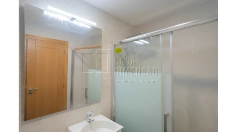 Apartamento T1 para Venda em Mina de Água