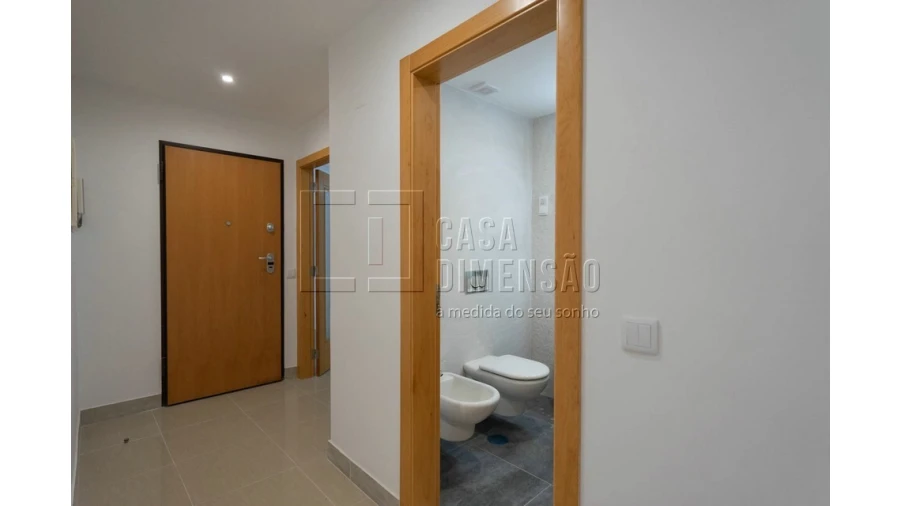 Apartamento T1 para Venda em Mina de Água Foto 3
