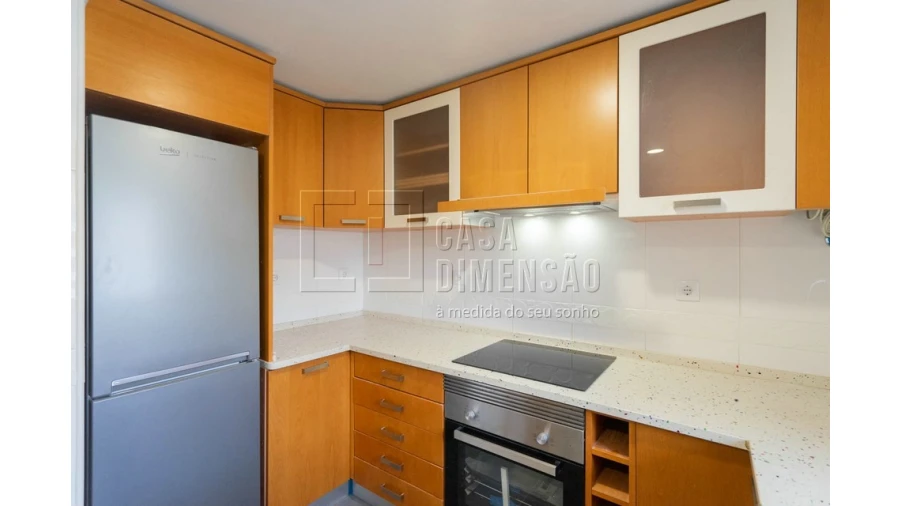 Apartamento T1 para Venda em Mina de Água Foto 17