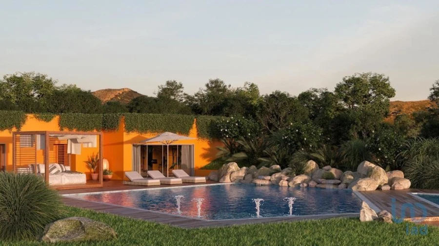 Prédio para Venda em Lousa Foto 9