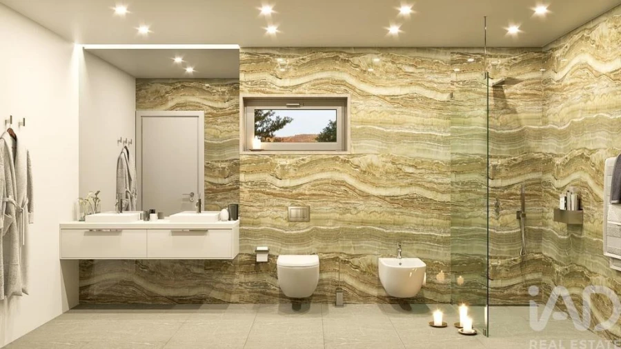 Prédio para Venda em Lousa Foto 18