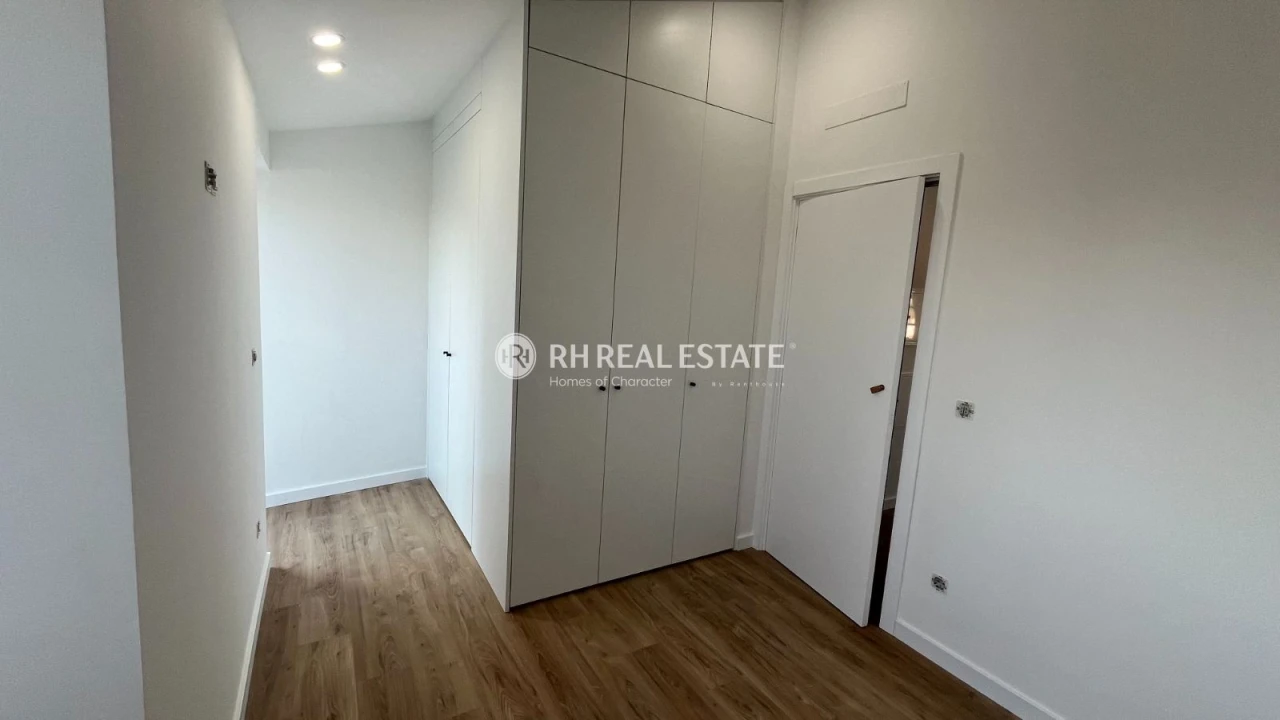 Apartamento T1 para Venda em Buarcos Foto 7